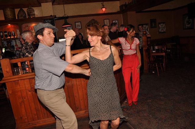 min 2011 11 19 pub 193